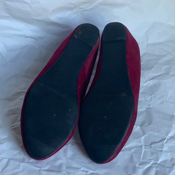 Chase & Chloe Red Velvet Wedge - Picture 4 of 5